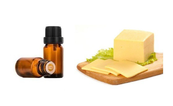 اسانس خوراکی کره خارجی اصل ۱۰۰۰میلی لیتر